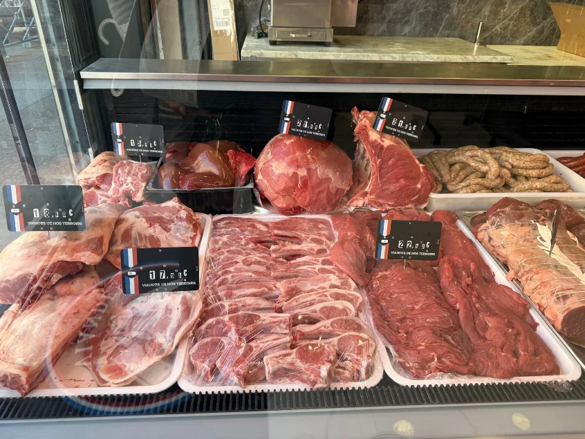 Côtelettes et gigot d'agneau halal